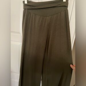 💕🦊NEW Olive Green  soft wave Women's Wide-Leg Pants